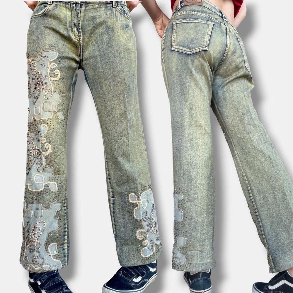 Women’s blackcat vintage RARE beaded jeans size 32